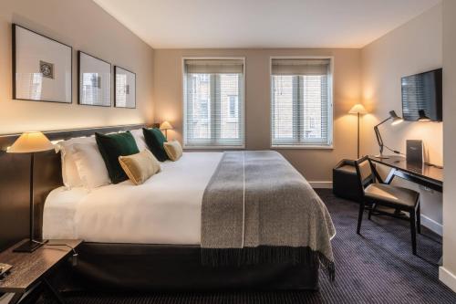 hotel photo