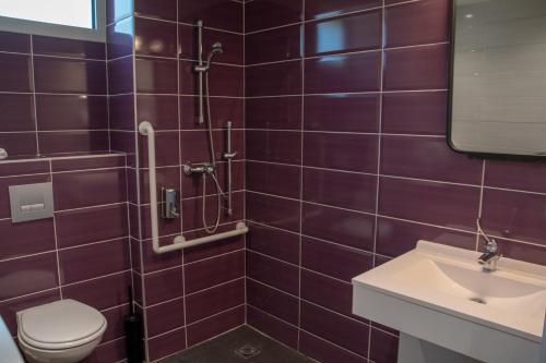 The People Hostel - Paris 12 - image 11