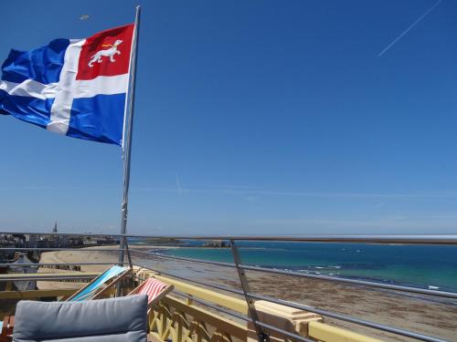 Hotel Ambassadeurs - main image