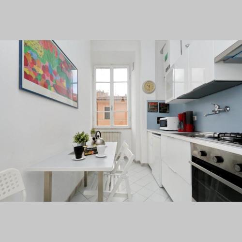 Trastevere Apartment for Family & Friends with separate Living Room - AC & WiFi, Řím (fotografie 4)
