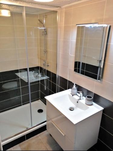 T2 Bis Quartier Chateau De Pau - Ibis Pau Centre