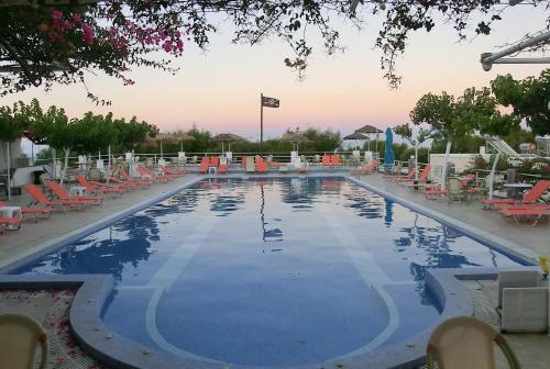 Santorini Hostel - image 4