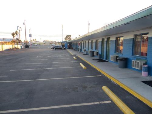 ウォールデン モーテル