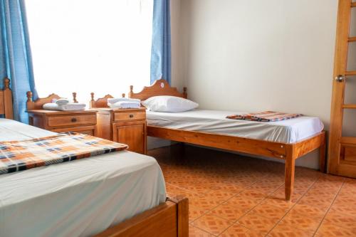 Mixed Dormitory Room image 4