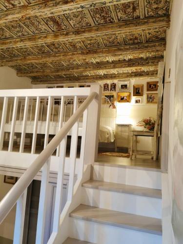 Piazza Marina Chic - image 11