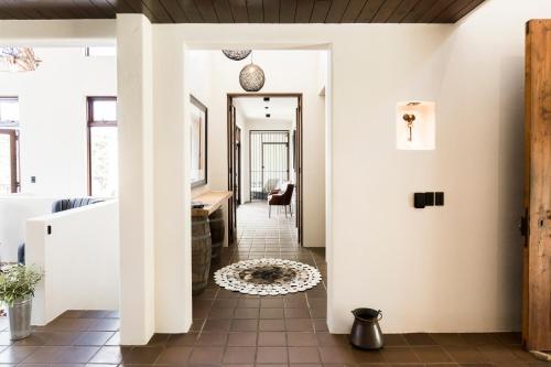 大堂, Matakana Estate Lodge with Indoor Pool in 沃克沃斯