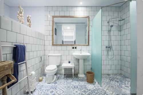 Villa Alexandra Seminyak By Island Escape - image 5