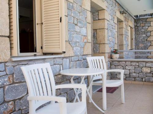 Manoleas Villas - Apartment 8 - image 2