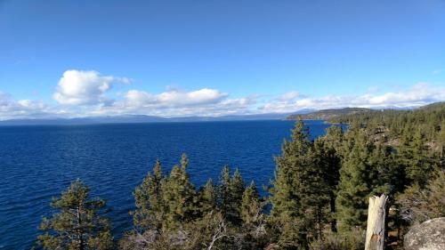 Holiday Inn Express South Lake Tahoe, an IHG Hotel