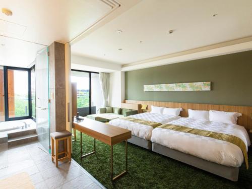 room detail thumbnail 1