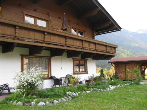Ferienwohnungen Hauser in Waidring, Österreich
