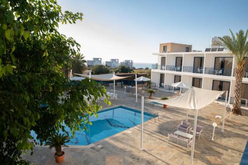 West End Hotel, Peyia (foto 11)