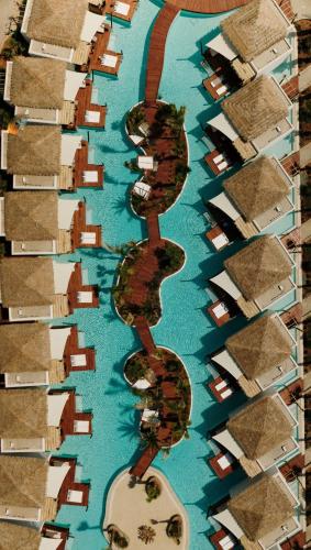 Stella Island Luxury Resort & Spa (Adults Only) - image 2