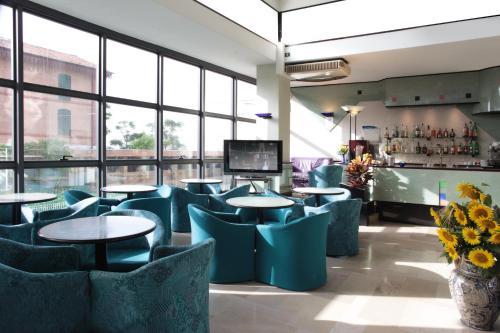 바/라운지, Hotel Acropolis in 카톨리카