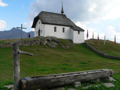 Chalet Valaisia - image 6