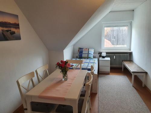 B&B Gerhardshofen - Ferienwohnung Deichblick 2 - Bed and Breakfast Gerhardshofen