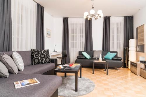 Stephansdom Premium Apartments - Tap to explore photos