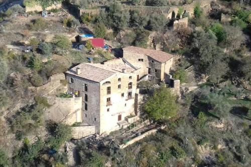  Casa Jaumet: un lloc de pau on escoltar el silenci, Pension in Aramunt bei Salás de Pallás