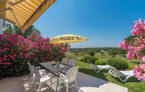 Villa Bella Vista with Sea View - image 12