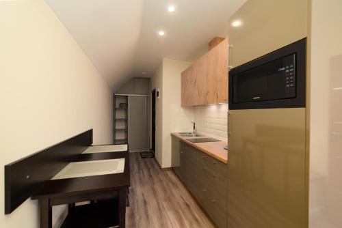Apartment image 5