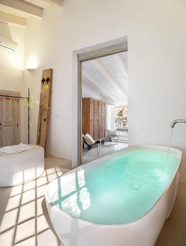 Bathroom, Palazzo Sant'Anna Lecce in Lecce City Center