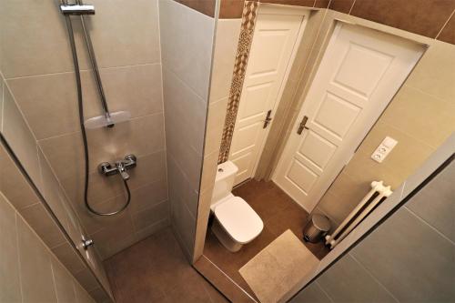 King Charles Residences - image 3