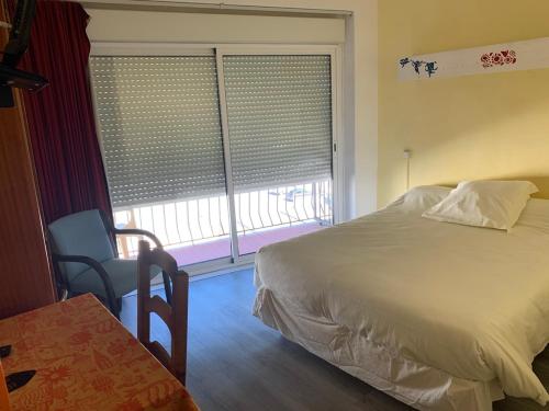 1 twin bed