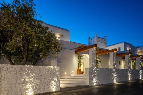 264742374 Rochari Hotel