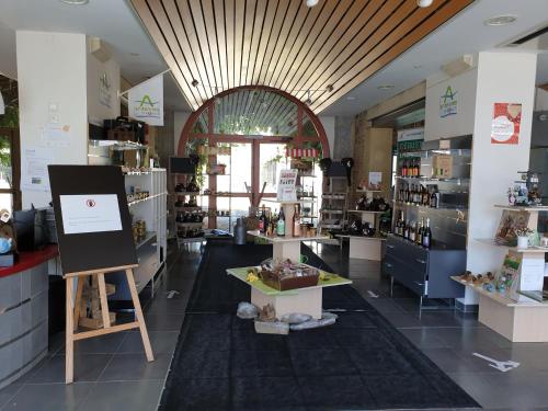 GÏTE LE CONFLUENT (GITE LE CONFLUENT) in โมเบิฌ