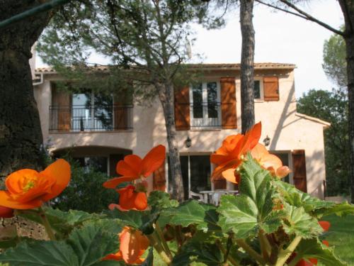 Les Chambres d'Hotes au Bois Fleuri - Chambre d'hôtes - Roquebrune-sur-Argens