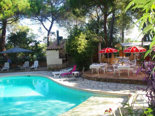 Location Villa et Studios Roquebrune-sur-Argens