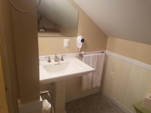 Blue Heron Bed and Breakfast – Solomons, MD