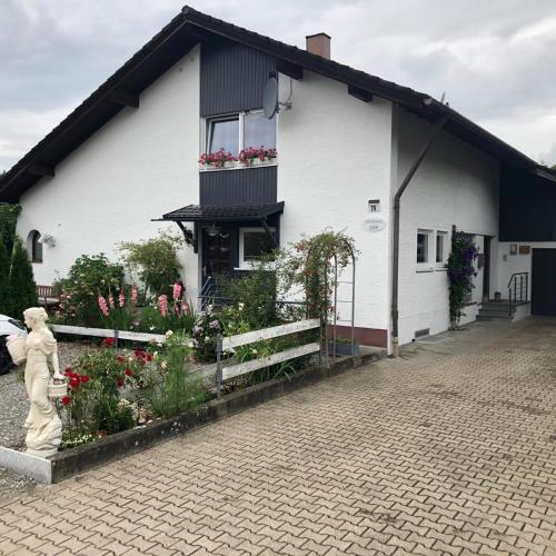 B&B Leutkirch - Gästehaus Isler - Bed and Breakfast Leutkirch