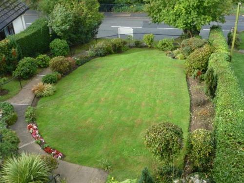 Bryn Derwen Guest House - image 5