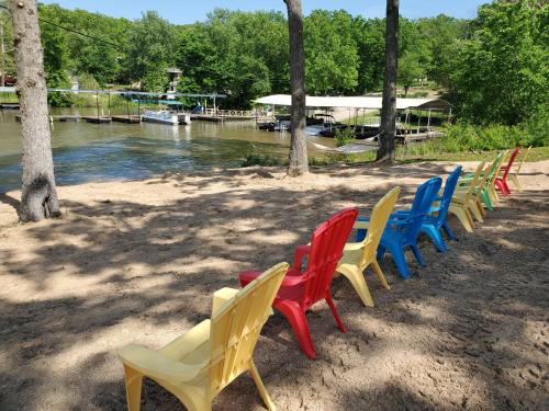 Lazy Dayz Resort - Missouri