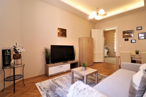 King Charles Residences - image 5