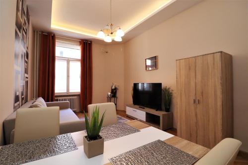 King Charles Residences - image 8