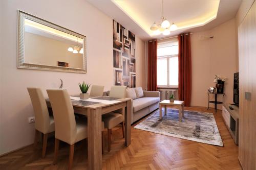 King Charles Residences - image 4