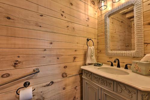 Spacious Pearl Lake Retreat with Private Dock! - image 8