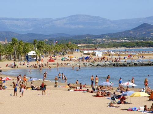 Location Villa et Studios Roquebrune-sur-Argens - image 4