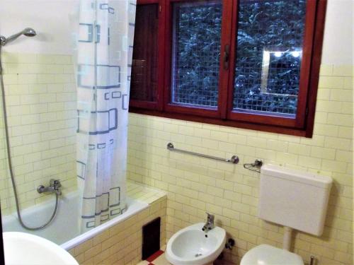 Apartment - Ground Floor image 10