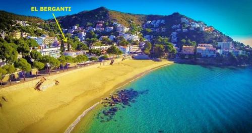 Apartaments El Berganti en Canyelles Petites 1