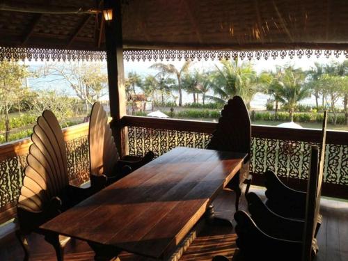 Facilities, Ruen Thai Rim Haad Resort near Suan Son (Phe Arboretum)