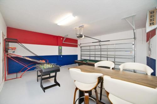 8812CRUDEN villa - image 4