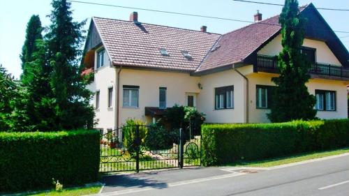 . Angéla Vendégház