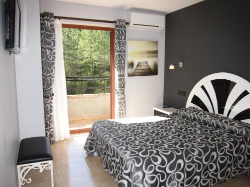 Double or Twin Room with Terrace