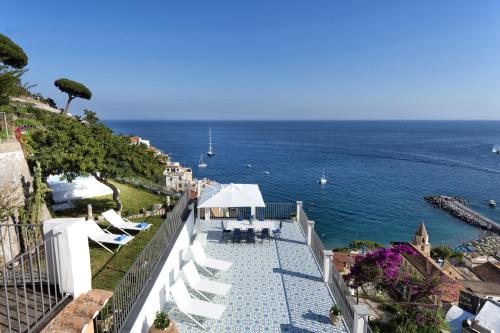 Deluxe Villa image 4