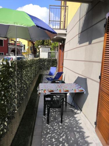  Residenza Silvana Apt Cielo and Apt Giardino on the ground floor with parking in Verbania