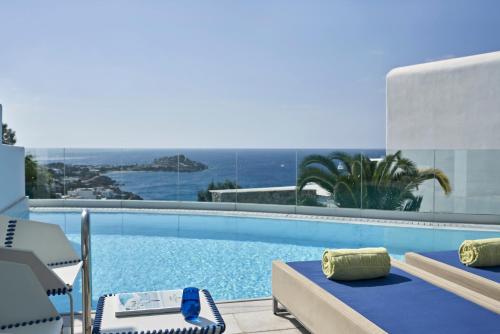 Suite Thalassa con piscina compartida