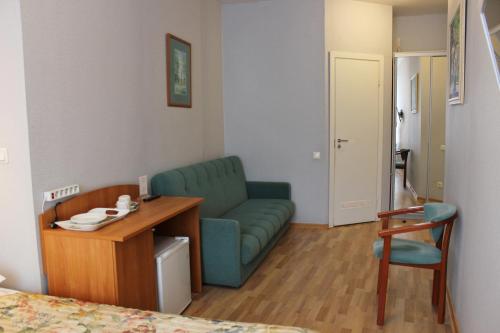 Nevsky 105 Hotel - image 14